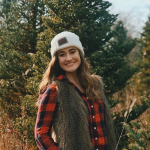 Meet your Posher, Lauren